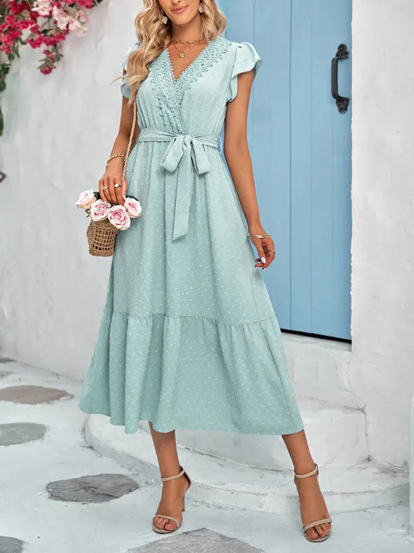 solid color tie waist lace V-neck dress BLUE ZONE PLANET