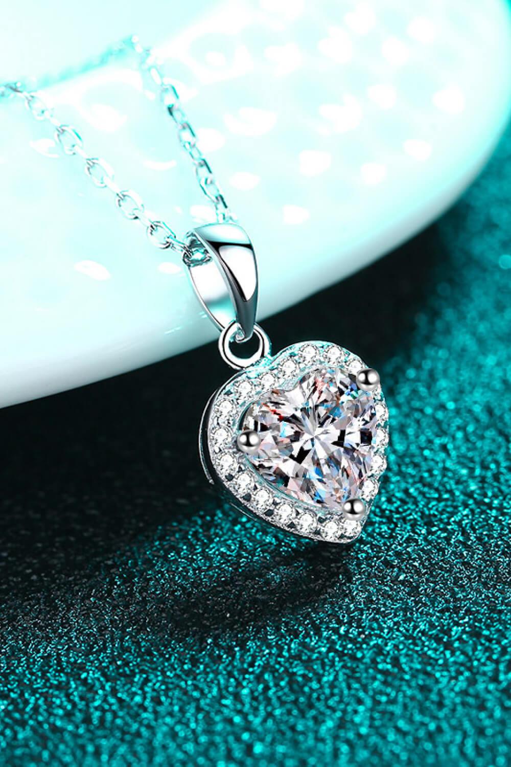 1 Carat Moissanite Heart Pendant Chain Necklace BLUE ZONE PLANET