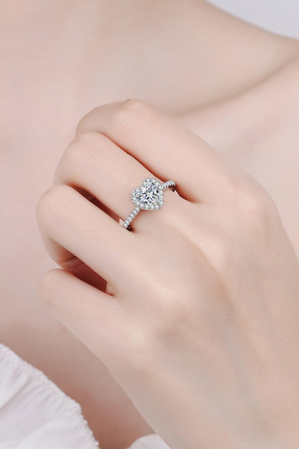 1 Carat Moissanite Heart-Shaped Ring BLUE ZONE PLANET