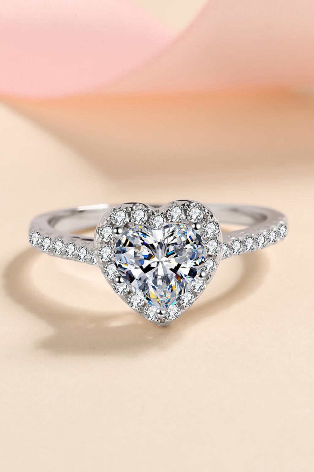 1 Carat Moissanite Heart-Shaped Ring BLUE ZONE PLANET