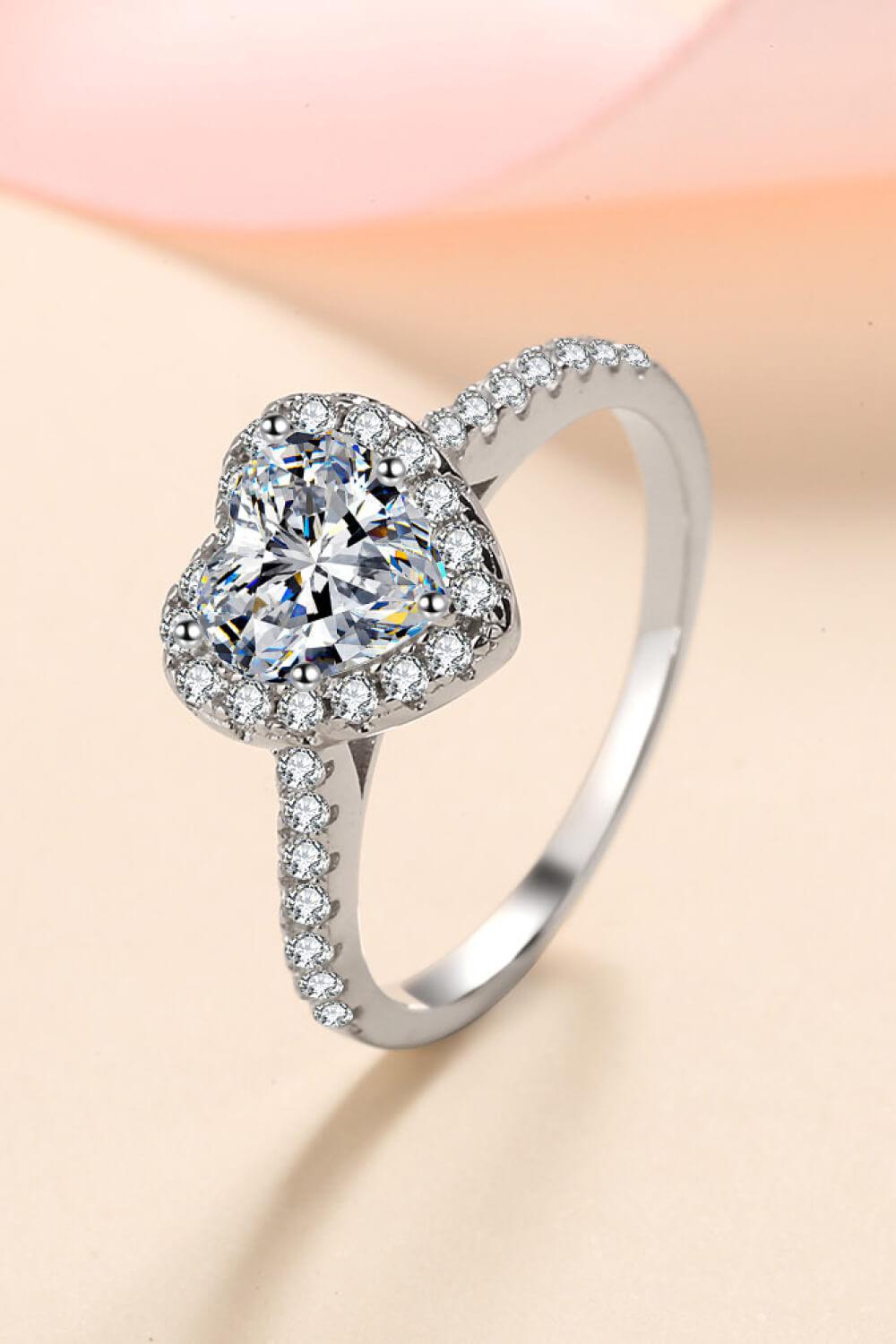 1 Carat Moissanite Heart-Shaped Ring BLUE ZONE PLANET