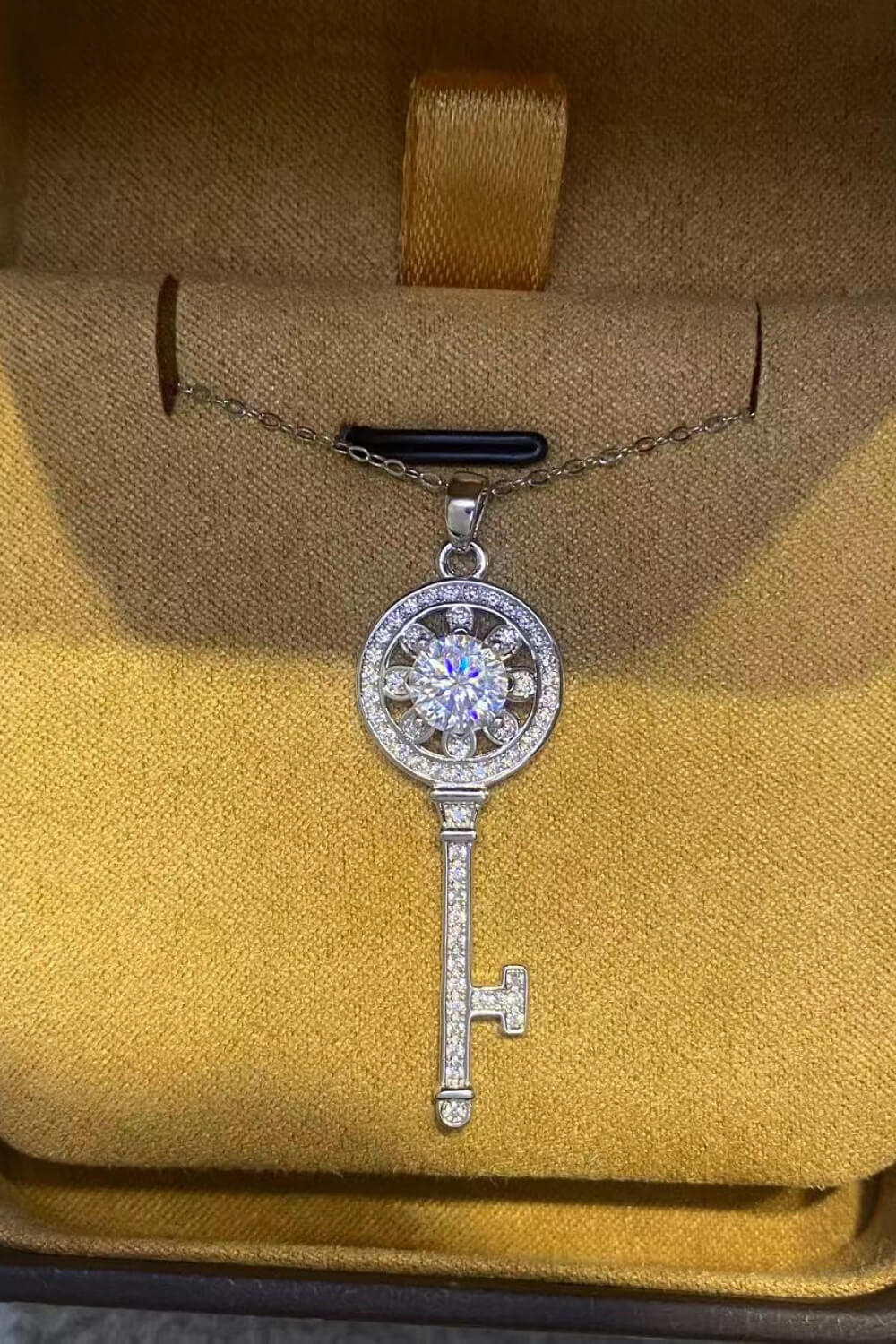 1 Carat Moissanite Platinum-Plated Key Pendant Necklace BLUE ZONE PLANET