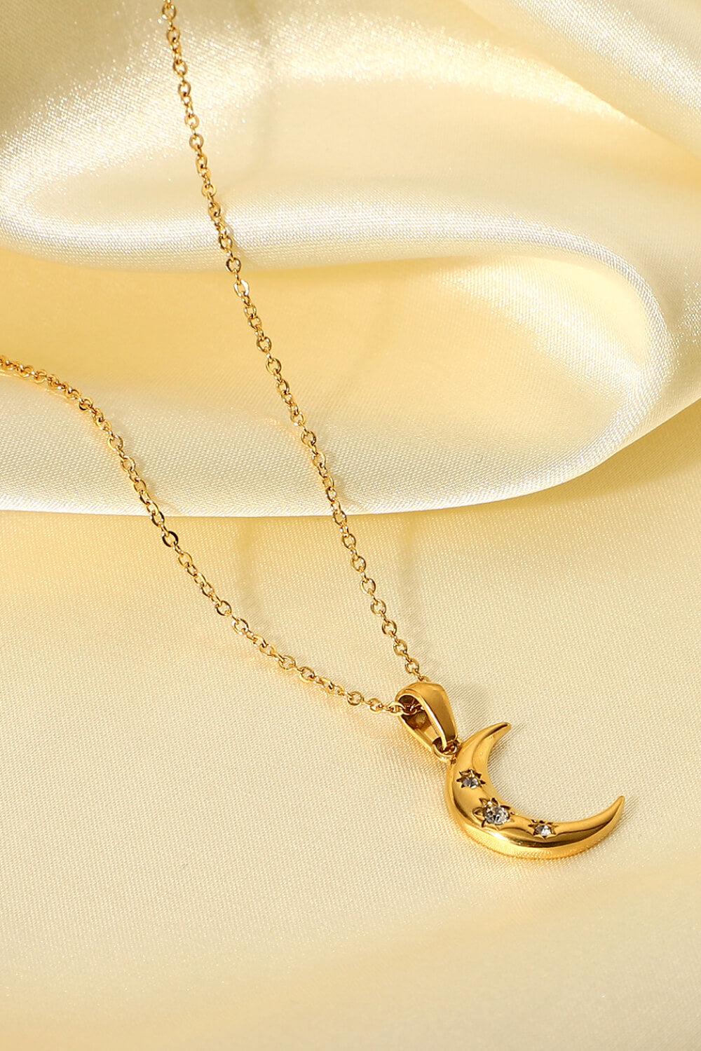 18K Gold Plated Inlaid Zircon Moon Pendant Necklace BLUE ZONE PLANET