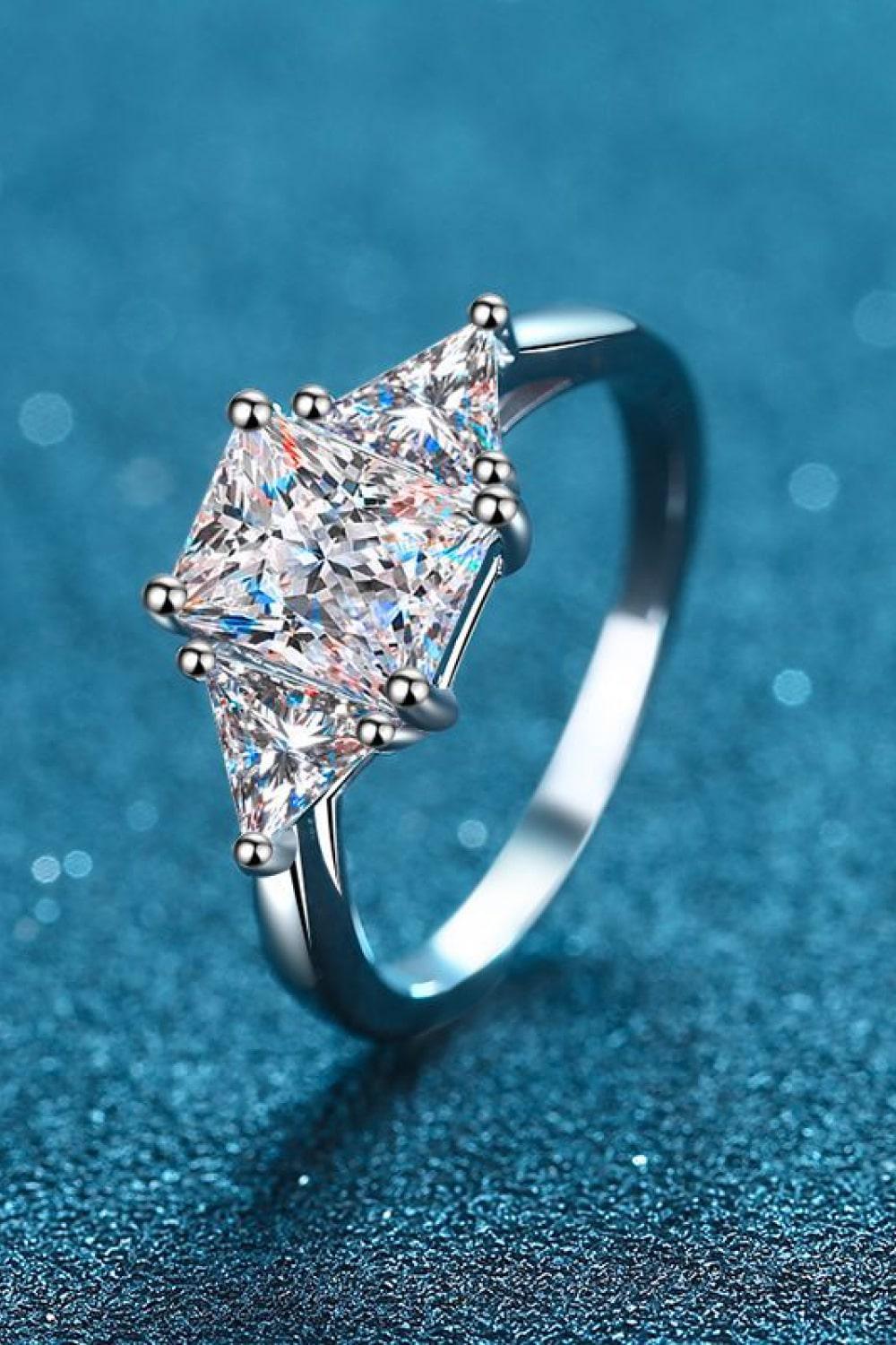3 Carat Moissanite 925 Sterling Silver Rhodium-Plated Ring BLUE ZONE PLANET