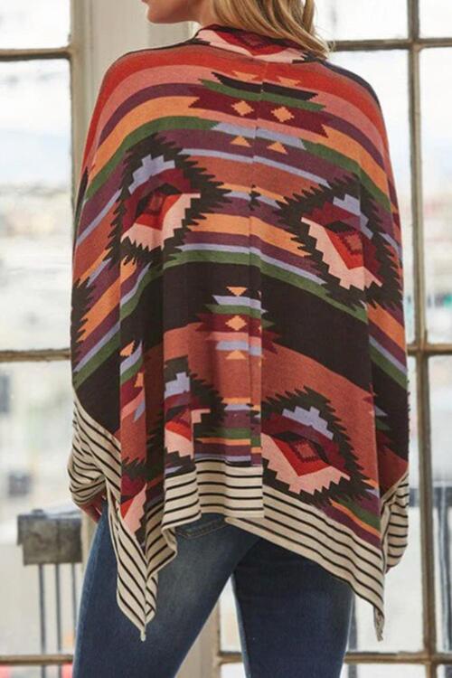 Geometric Striped Splicing Round Neck Blouse BLUE ZONE PLANET
