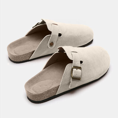 Suede Closed Toe Buckle Slide BLUE ZONE PLANET