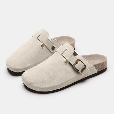 Suede Closed Toe Buckle Slide BLUE ZONE PLANET