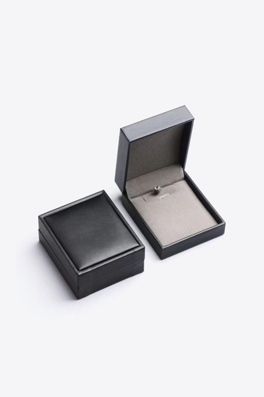 6 Carat Moissanite Pendant Necklace BLUE ZONE PLANET