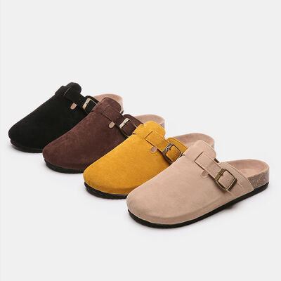 Suede Closed Toe Buckle Slide BLUE ZONE PLANET