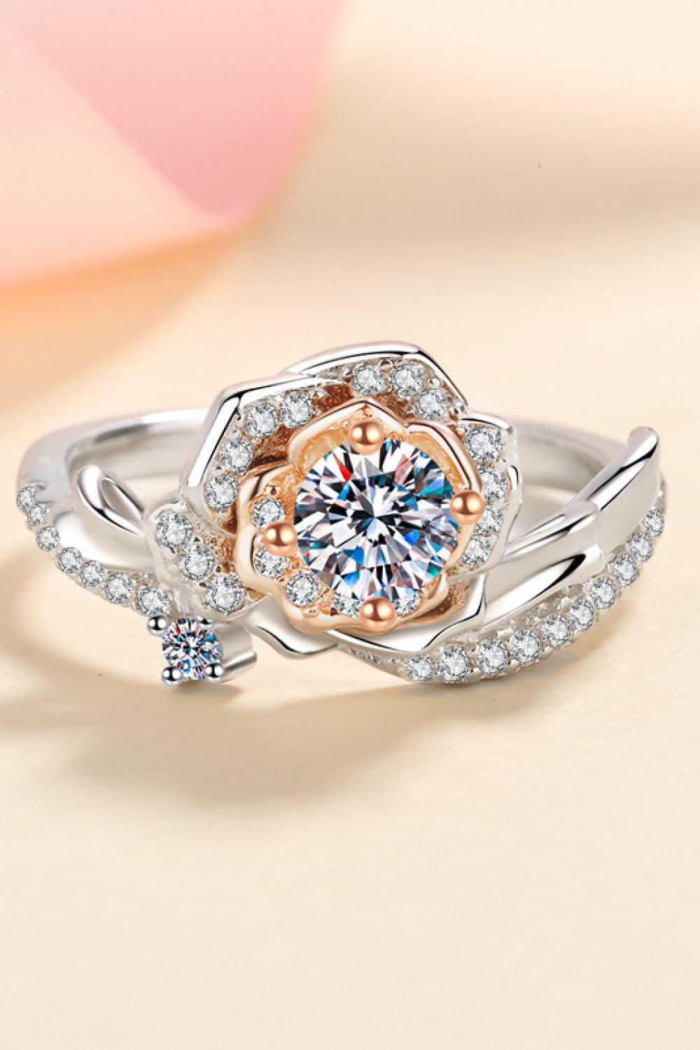 925 Sterling Silver Rose-Shaped Moissanite Ring BLUE ZONE PLANET