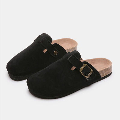 Suede Closed Toe Buckle Slide BLUE ZONE PLANET