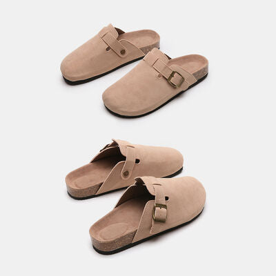 Suede Closed Toe Buckle Slide BLUE ZONE PLANET