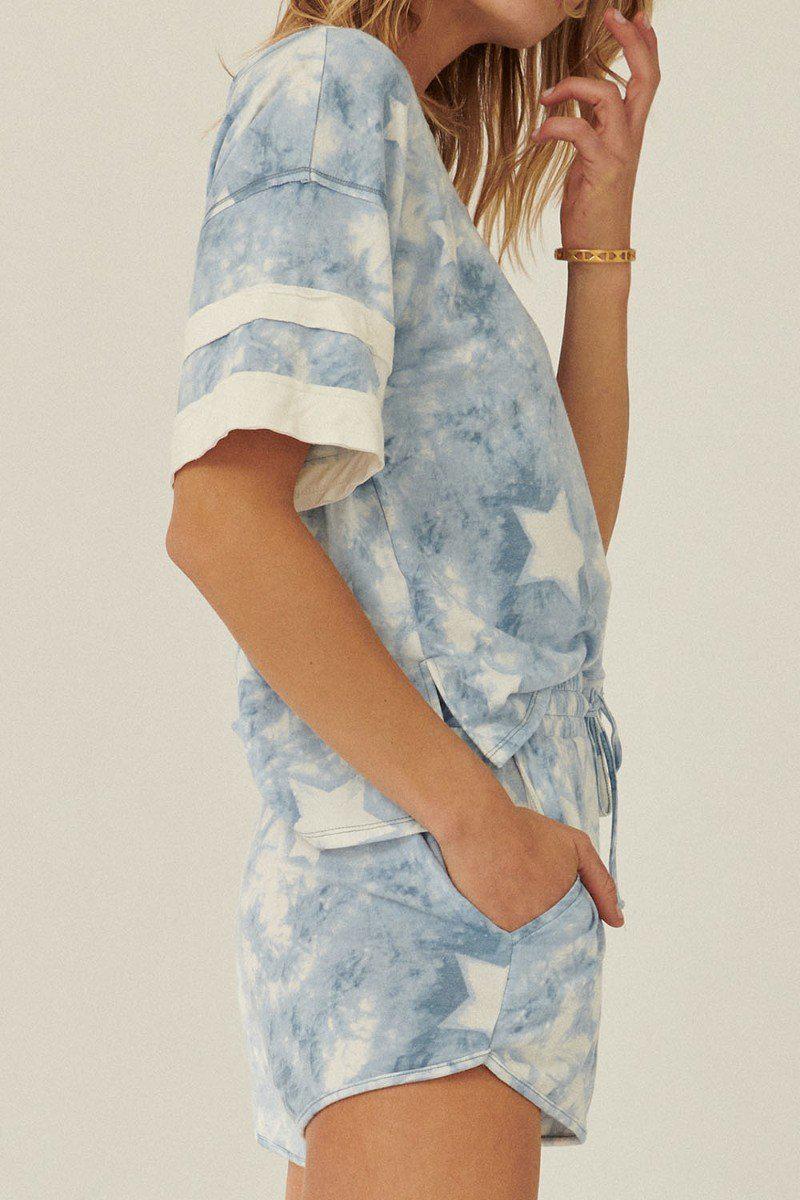 A Star-pattern Tie-dye Knit Top Blue Zone Planet