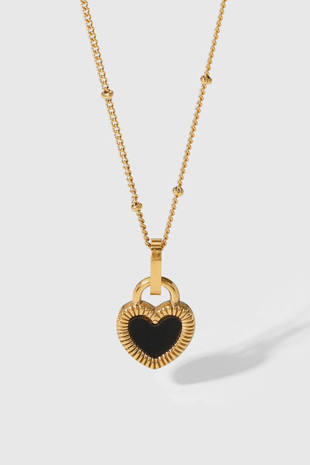Contrast Heart Pendant Necklace BLUE ZONE PLANET