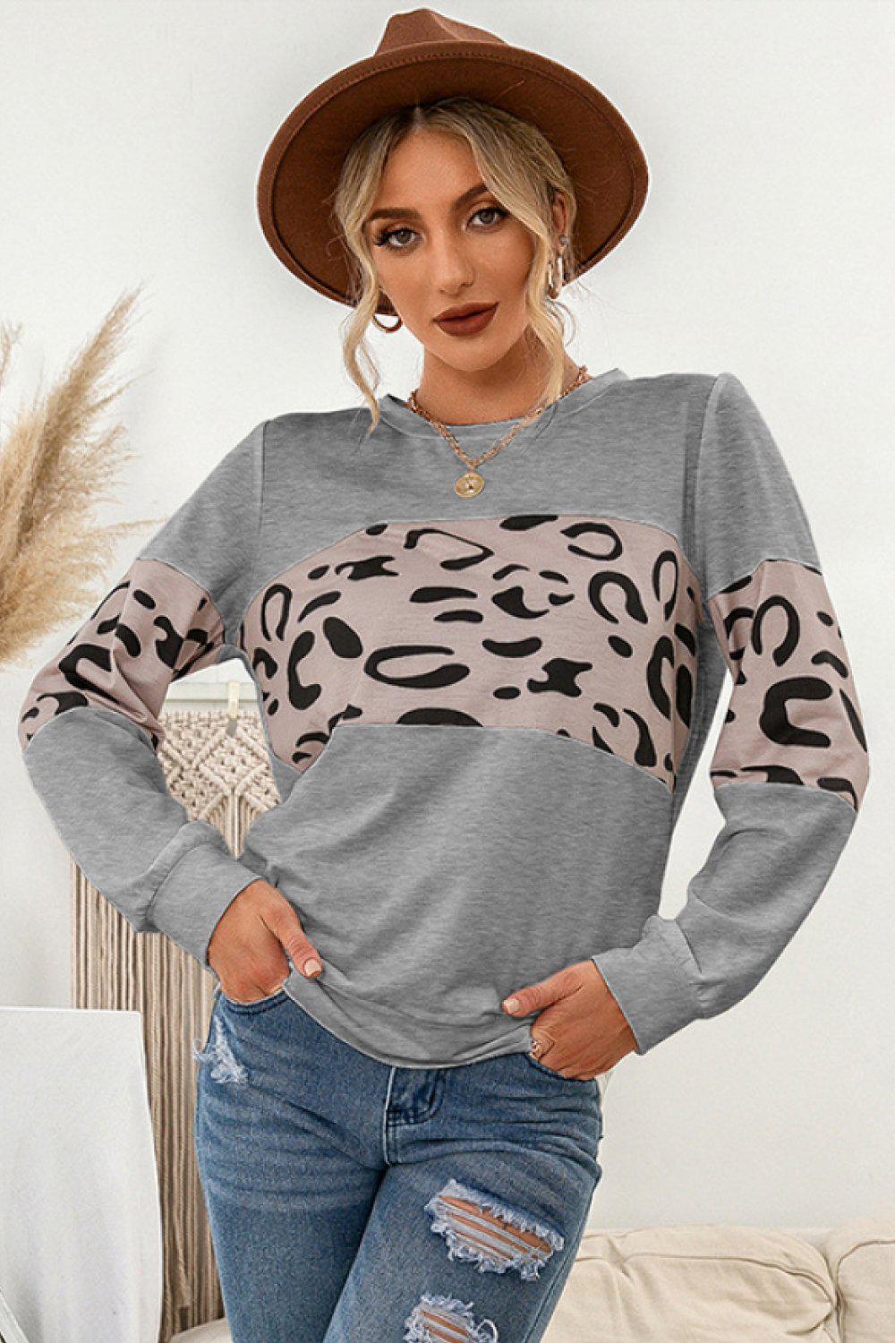 Contrast Leopard Crewneck Sweatshirt BLUE ZONE PLANET