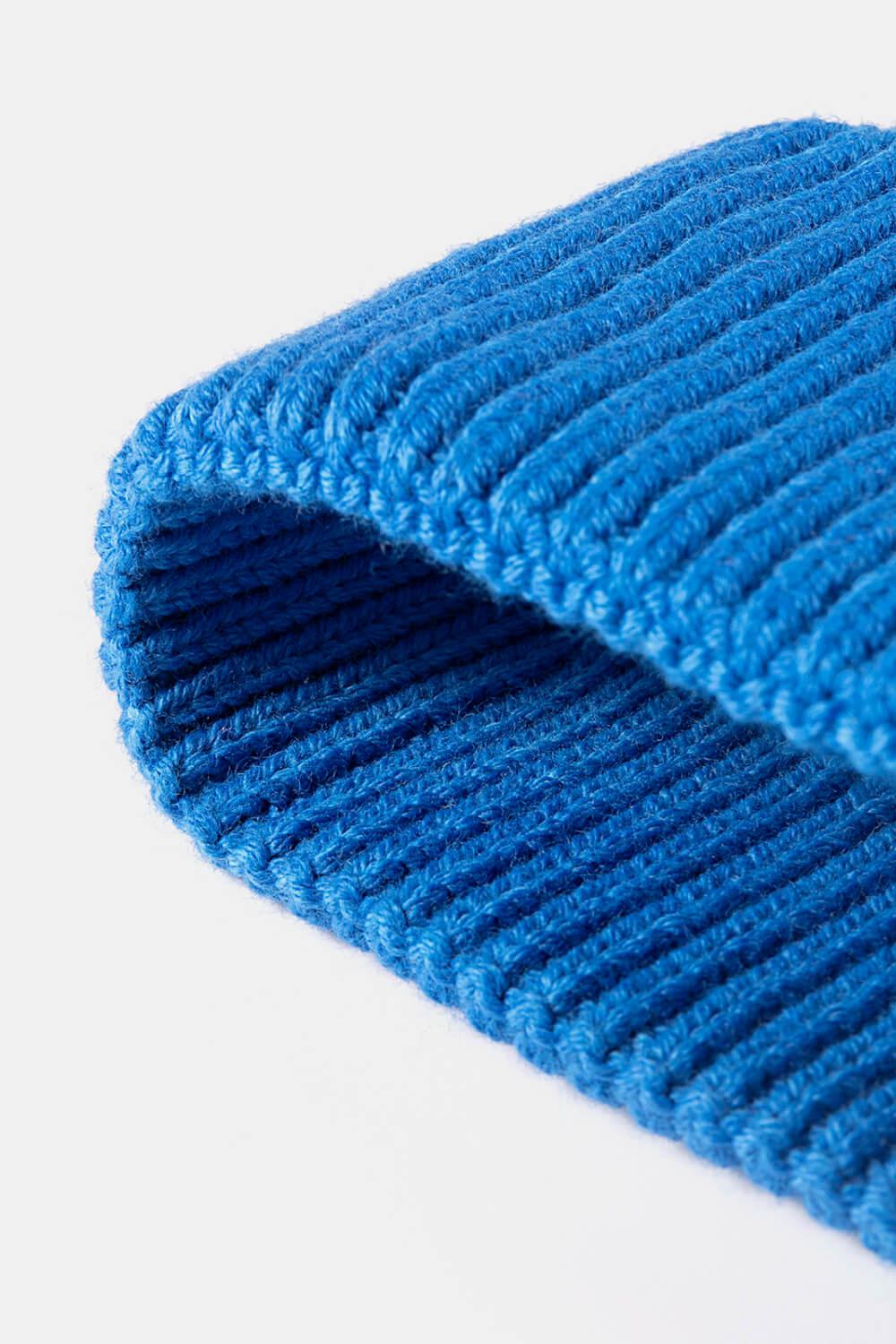 Contrast Tie-Dye Cable-Knit Cuffed Beanie BLUE ZONE PLANET