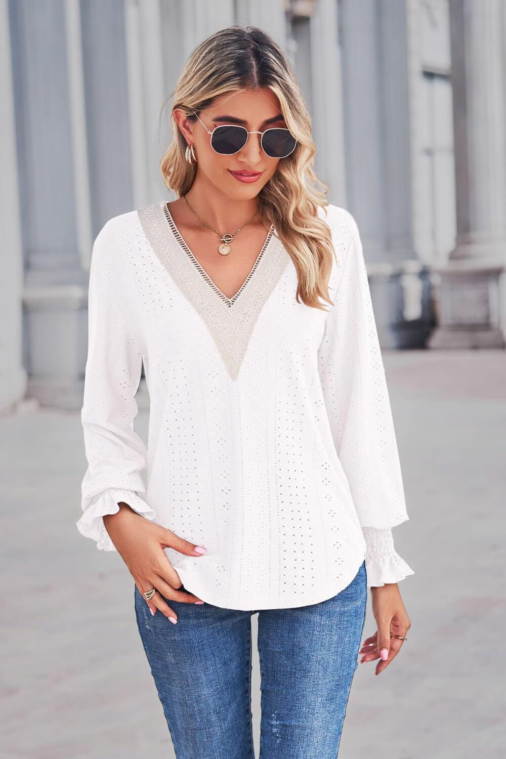 Contrast V-Neck Flounce Sleeve Top BLUE ZONE PLANET