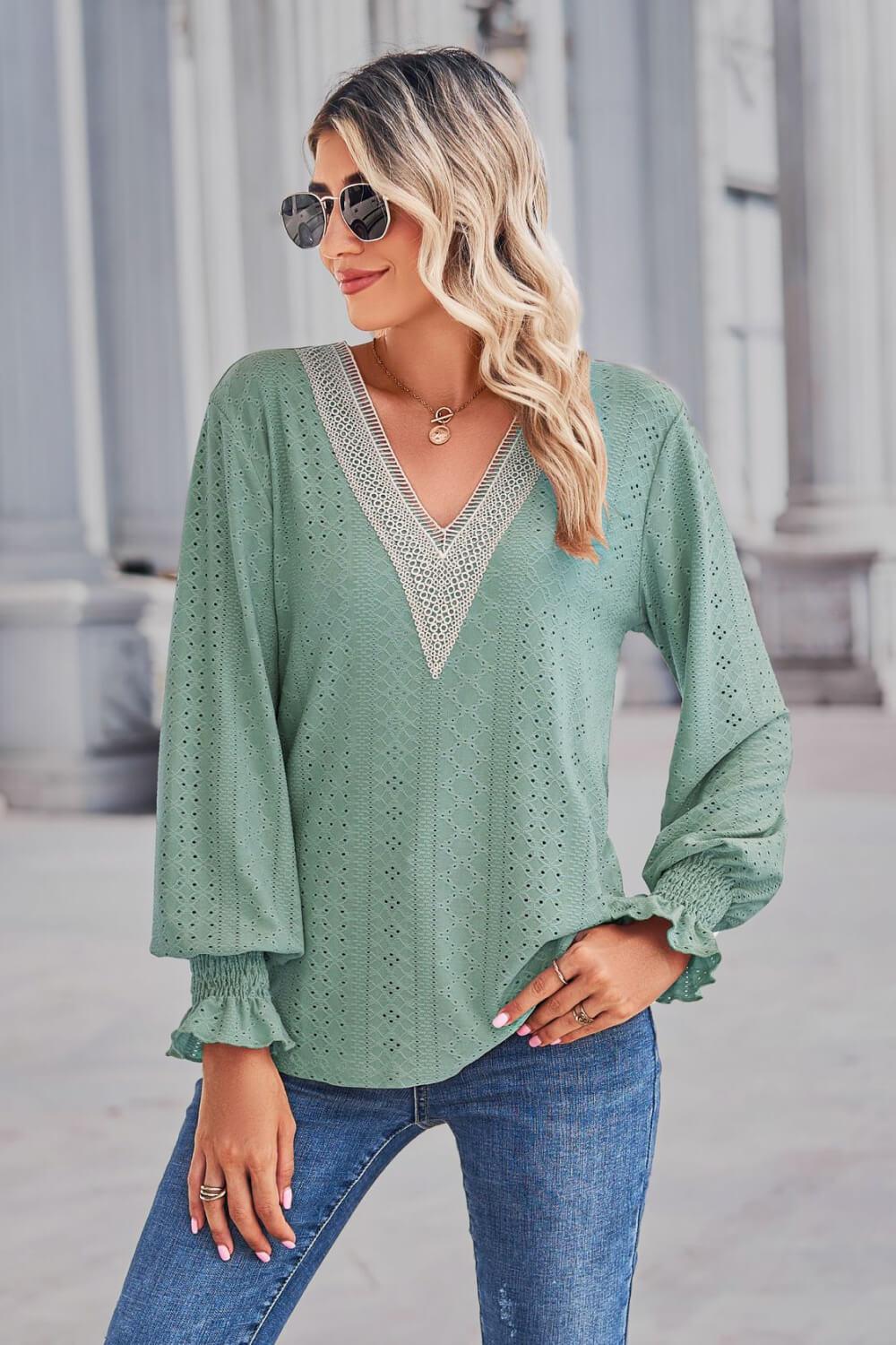 Contrast V-Neck Flounce Sleeve Top BLUE ZONE PLANET