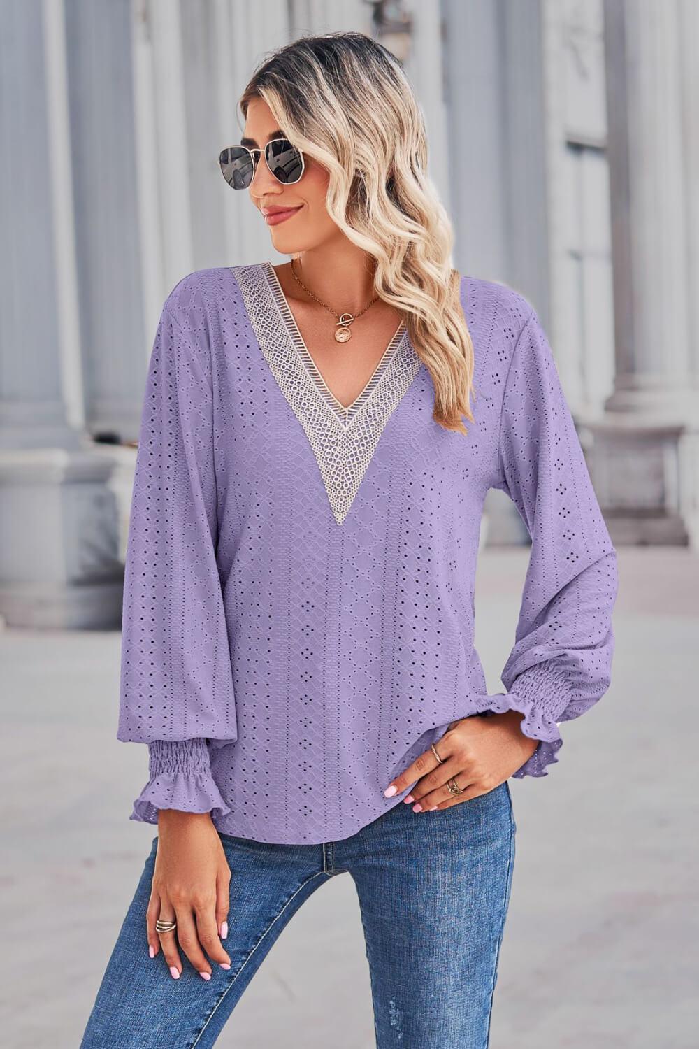 Contrast V-Neck Flounce Sleeve Top BLUE ZONE PLANET