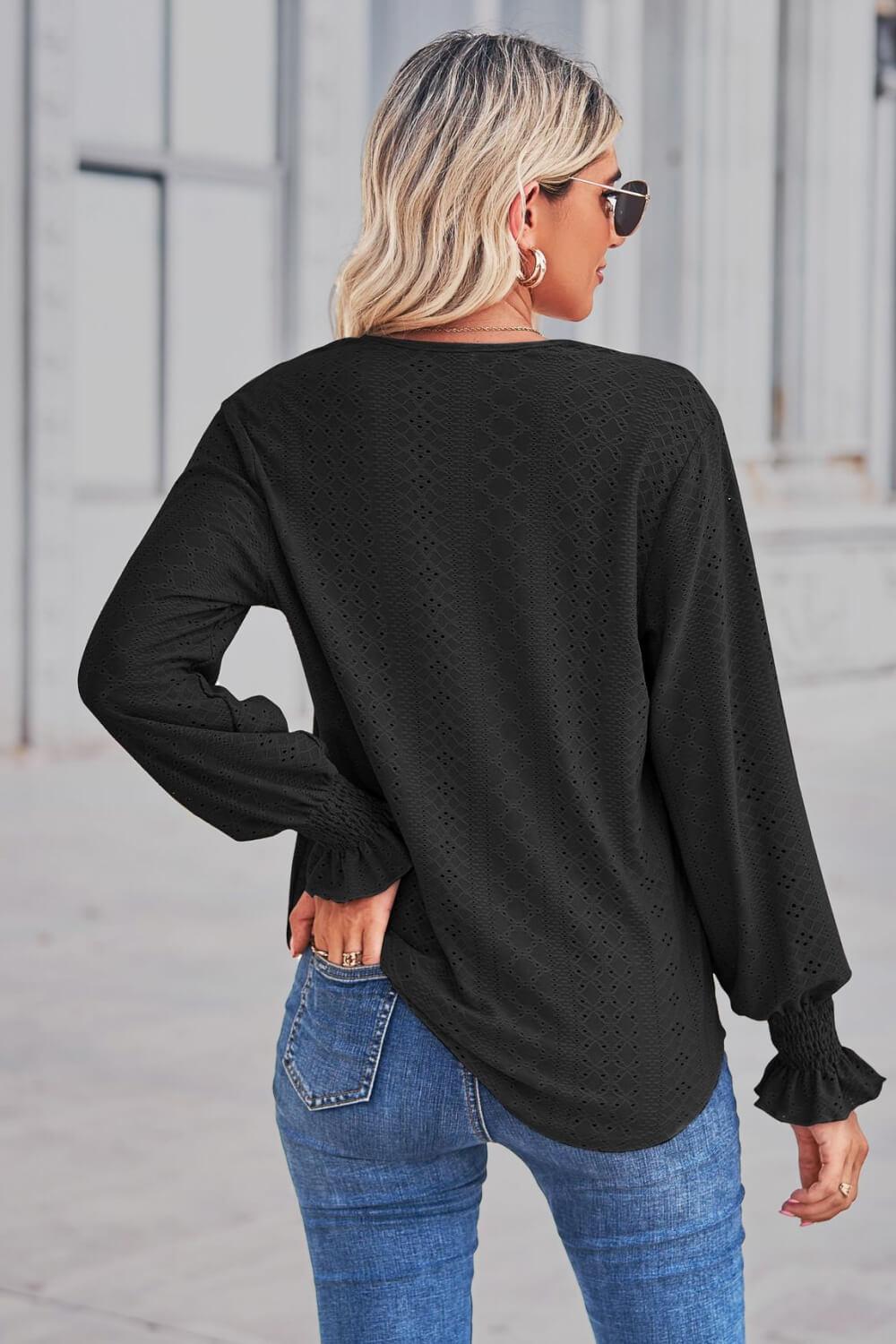 Contrast V-Neck Flounce Sleeve Top BLUE ZONE PLANET