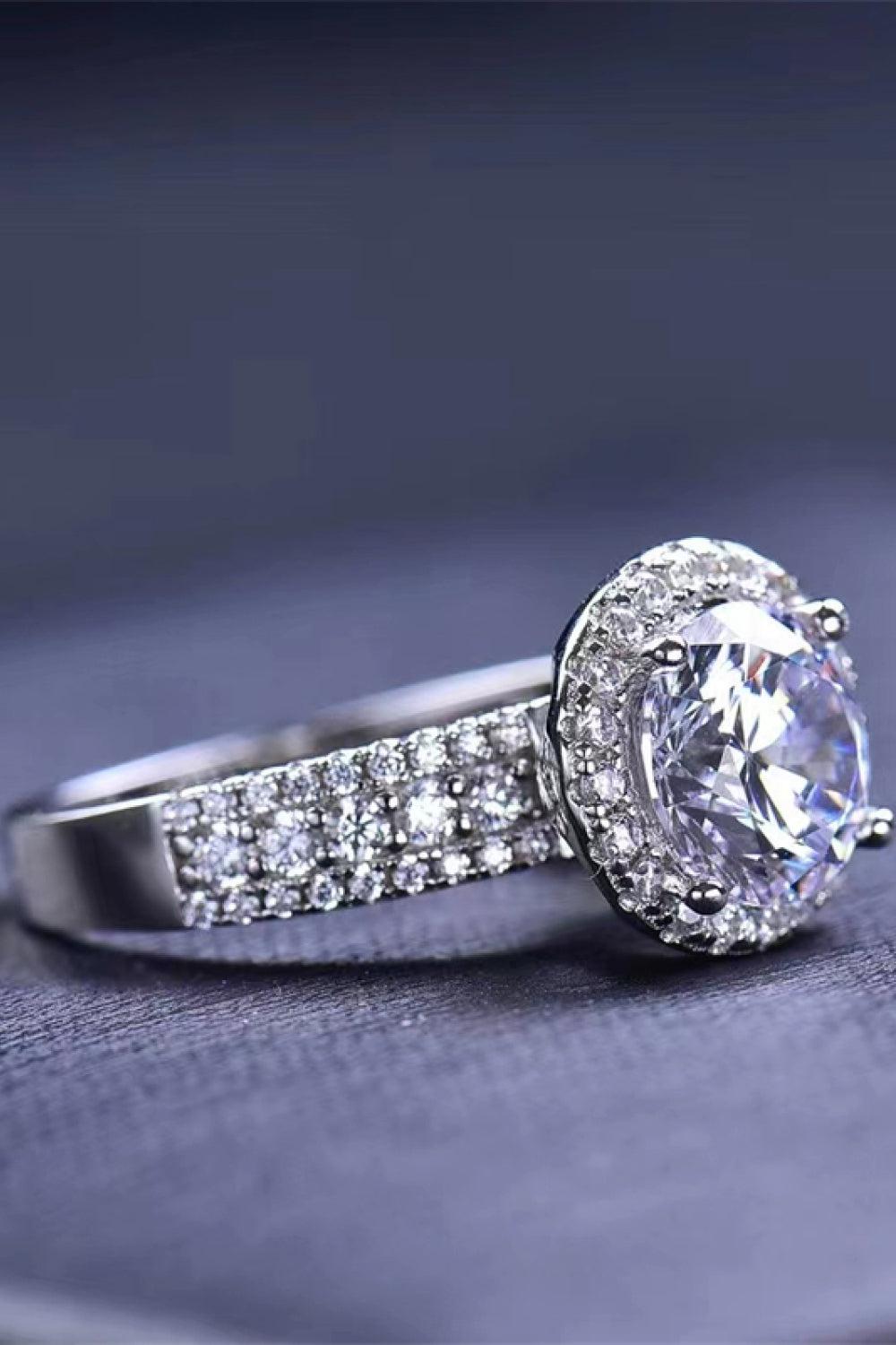 Four-Prong Moissanite Round Ring BLUE ZONE PLANET