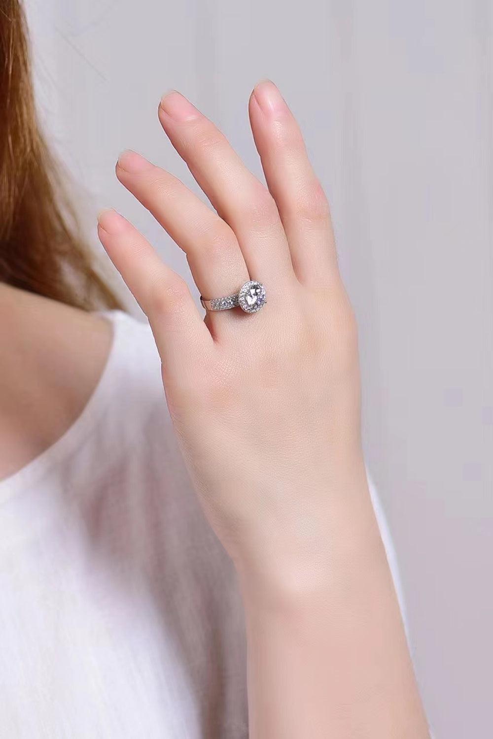 Four-Prong Moissanite Round Ring BLUE ZONE PLANET