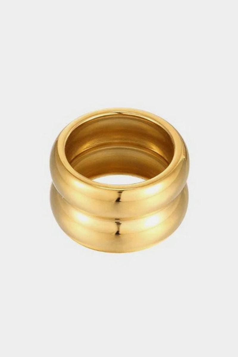 Gold Double Ridge Ring BLUE ZONE PLANET