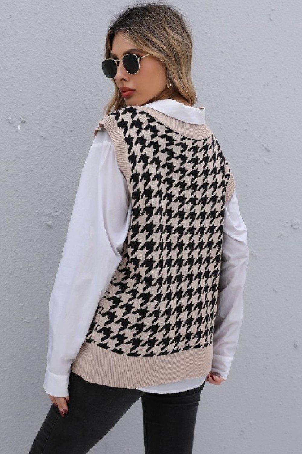 Houndstooth V-Neck Knit Vest BLUE ZONE PLANET