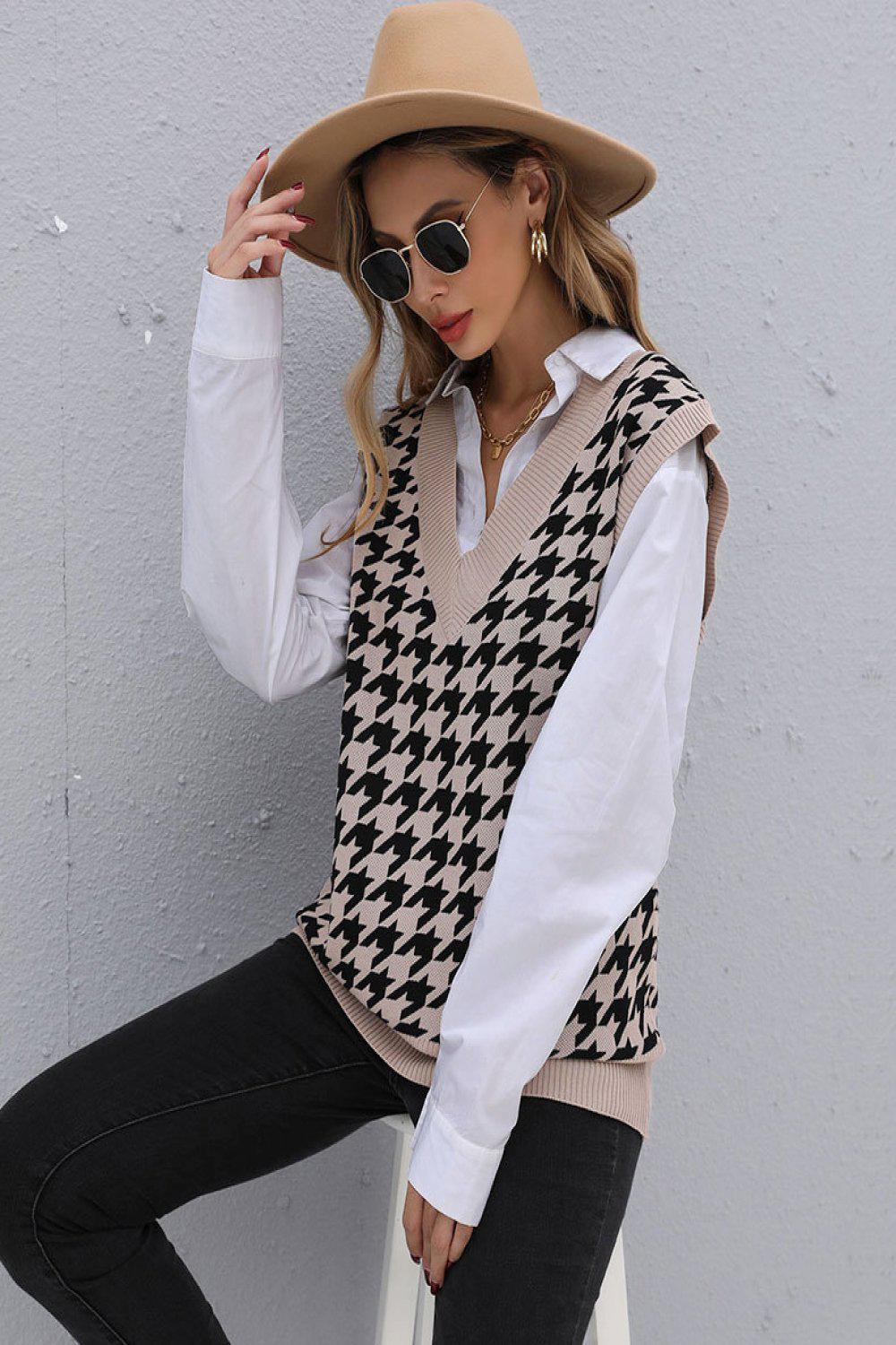 Houndstooth V-Neck Knit Vest BLUE ZONE PLANET