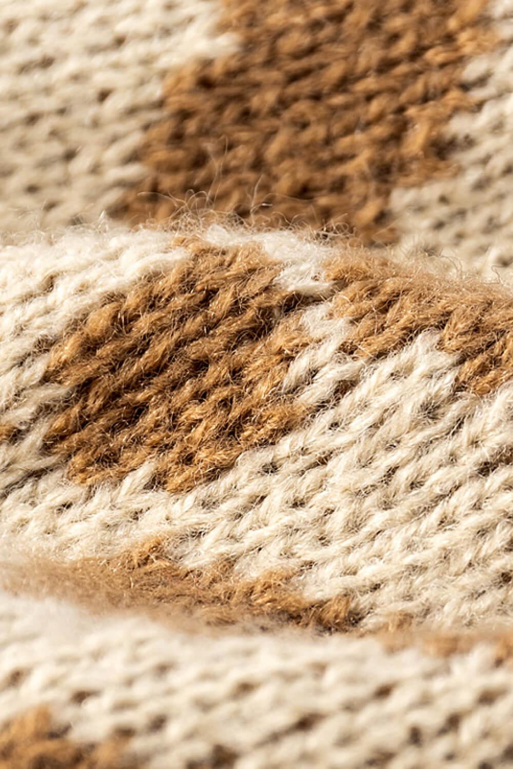Leopard Pom-Pom Cuffed Beanie BLUE ZONE PLANET