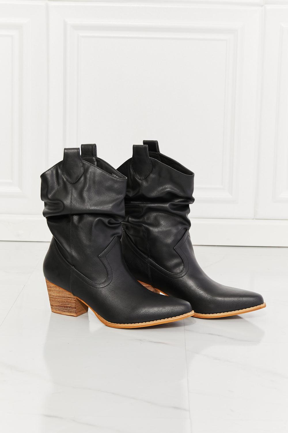 MMShoes Better in Texas Scrunch Cowboy Boots in Black BLUE ZONE PLANET