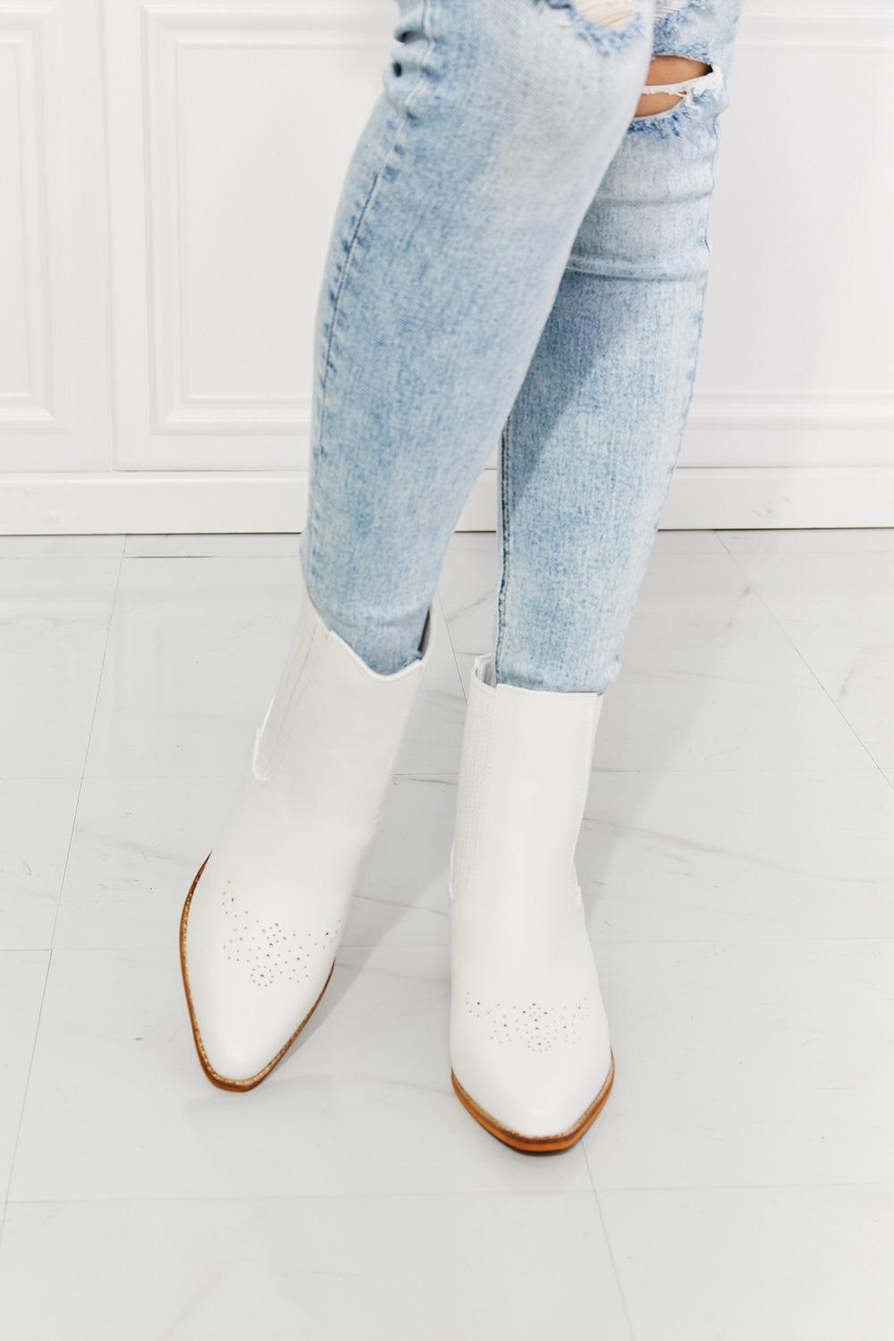 MMShoes Love the Journey Stacked Heel Chelsea Boot in White BLUE ZONE PLANET