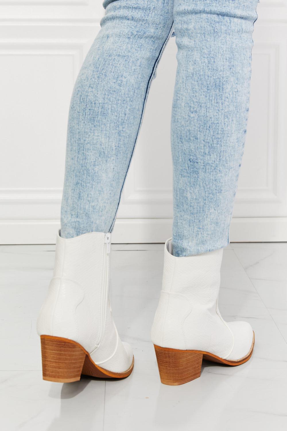 MMShoes Watertower Town Faux Leather Western Ankle Boots in White BLUE ZONE PLANET