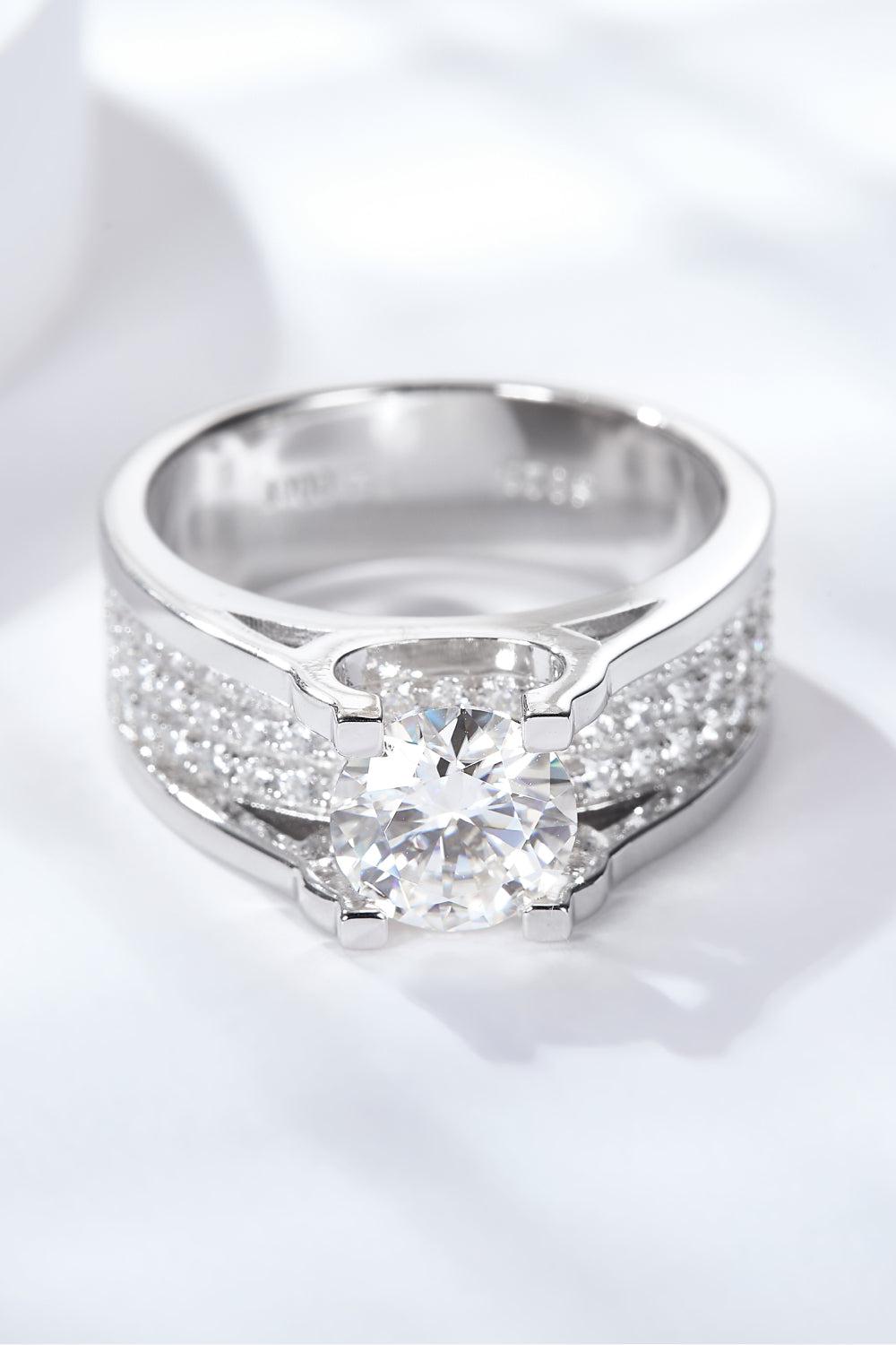 Made To Shine 1 Carat Moissanite Ring BLUE ZONE PLANET