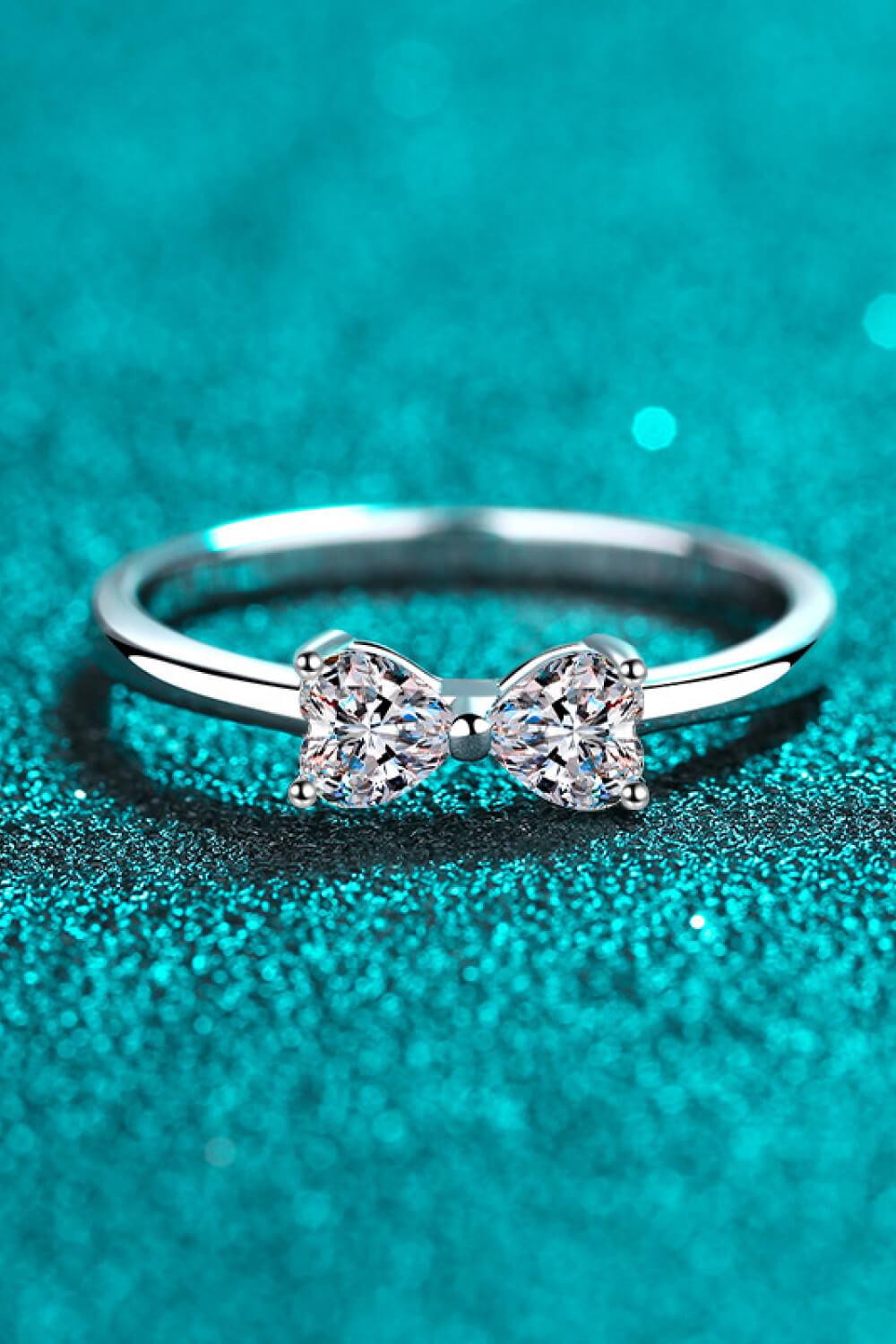 Moissanite Bow Rhodium-Plated Ring BLUE ZONE PLANET