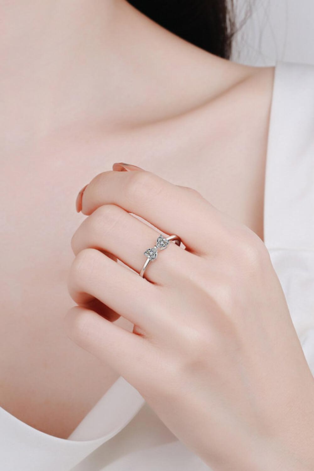 Moissanite Bow Rhodium-Plated Ring BLUE ZONE PLANET