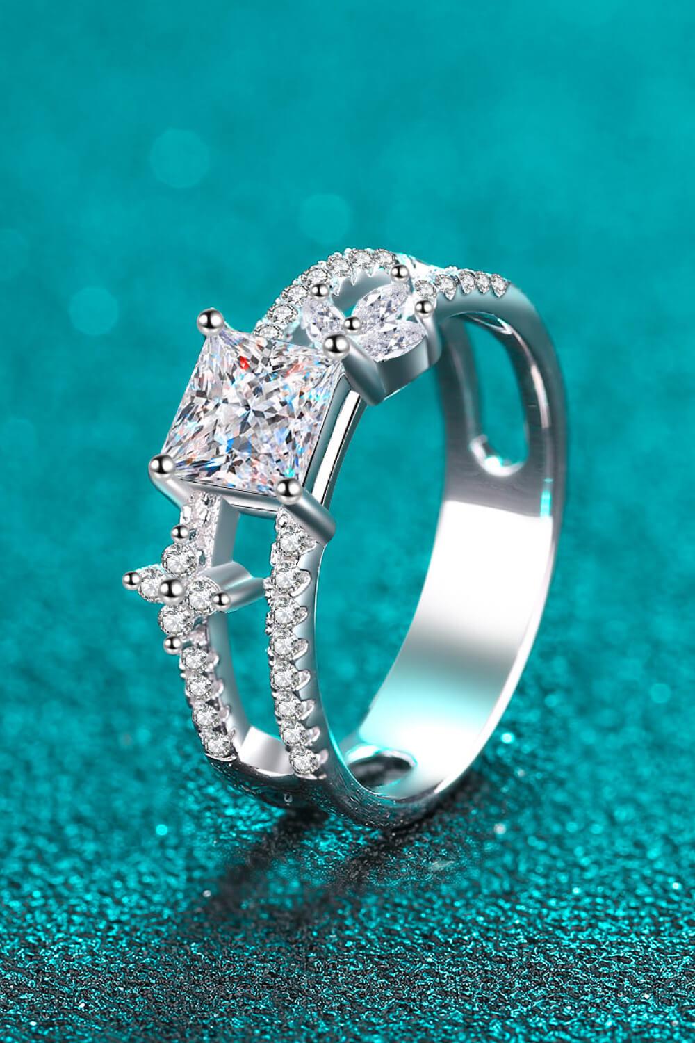 Moissanite Double Layered Ring BLUE ZONE PLANET