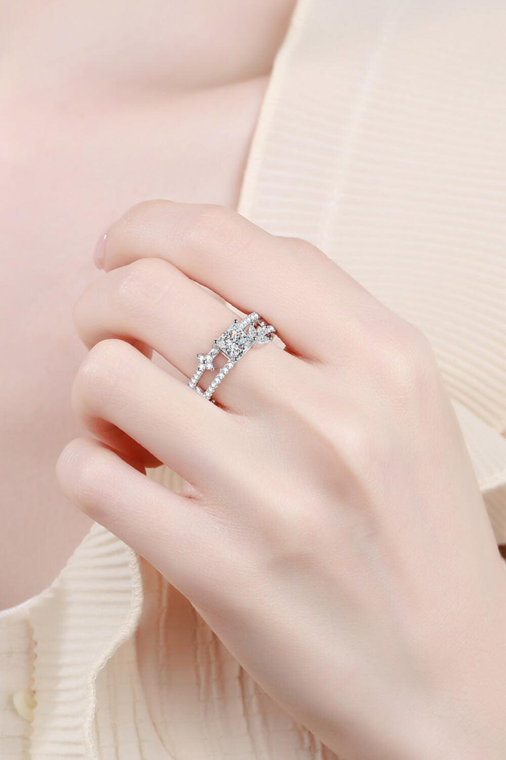 Moissanite Double Layered Ring BLUE ZONE PLANET