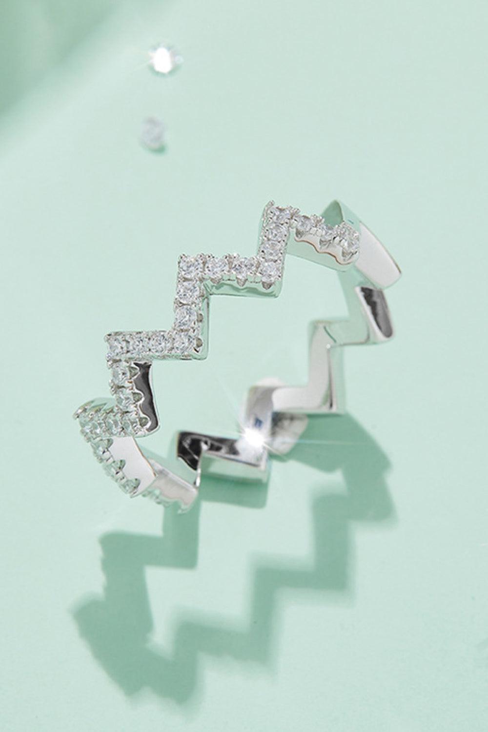 Moissanite Wavy Band Ring BLUE ZONE PLANET