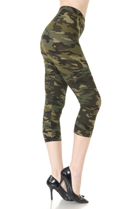 Multi-color Print, Cropped Capri Leggings In A Fitted Style With A Banded High Waist. Blue Zone Planet