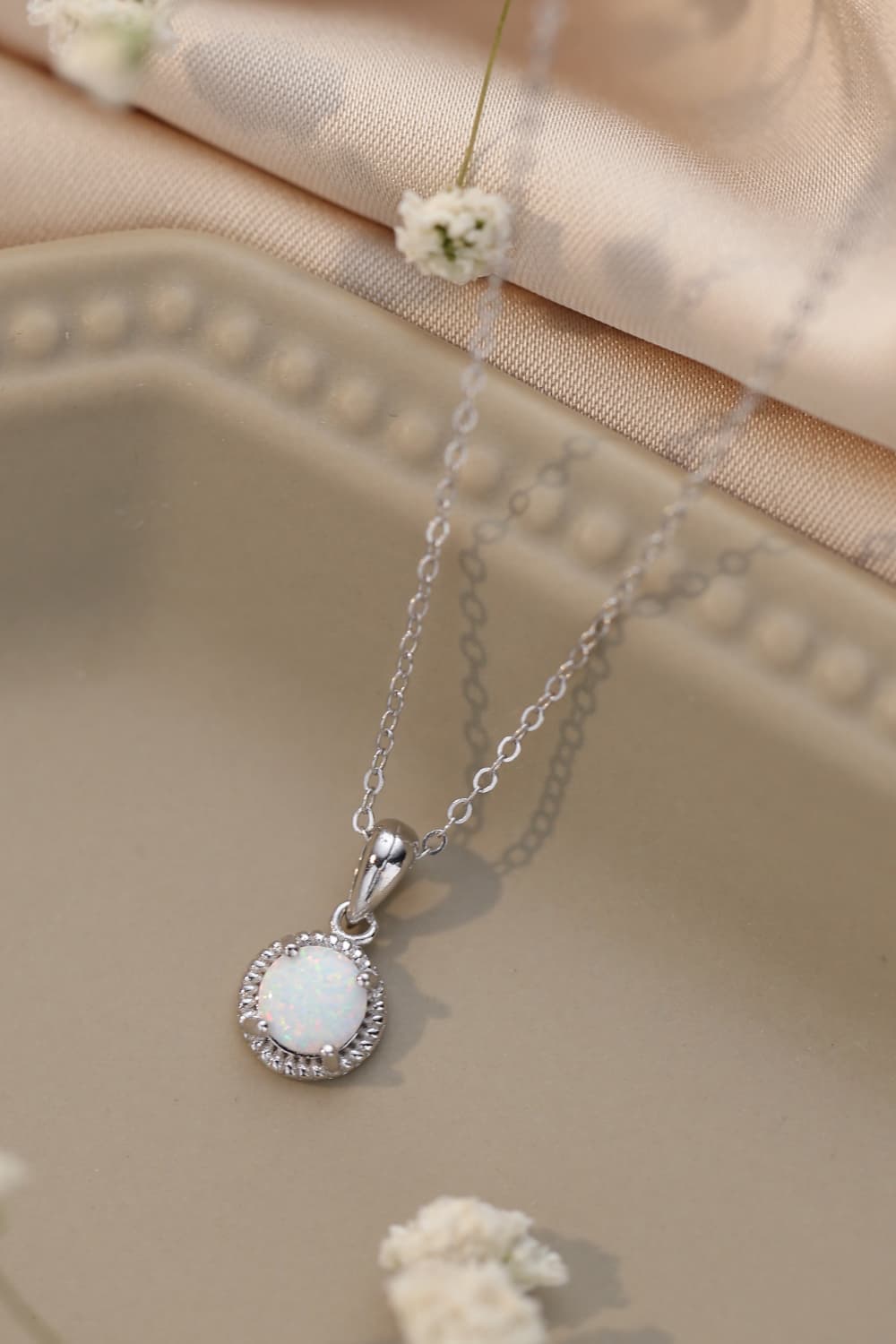 Opal Round Pendant Chain Necklace BLUE ZONE PLANET