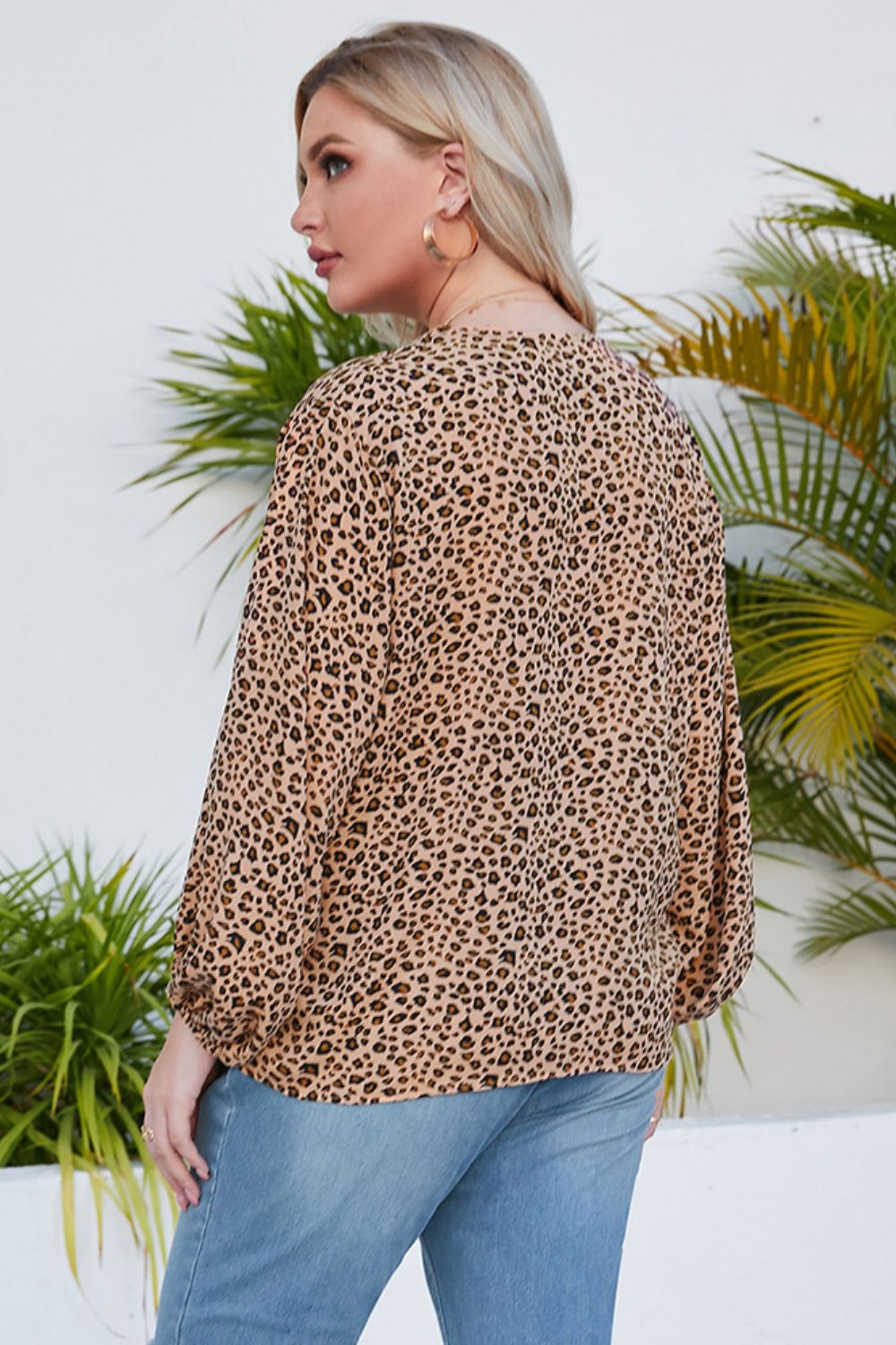 Plus Size Animal Print Balloon Sleeve V-Neck Blouse BLUE ZONE PLANET