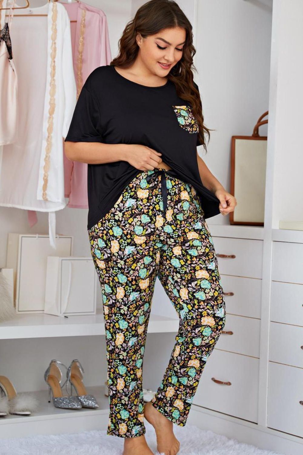 Plus Size Contrast Round Neck Tee and Floral Pants Lounge Set BLUE ZONE PLANET