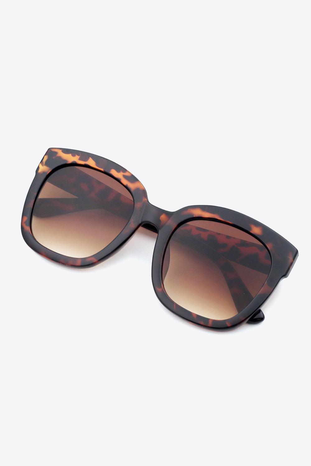 Polycarbonate Frame Square Sunglasses BLUE ZONE PLANET