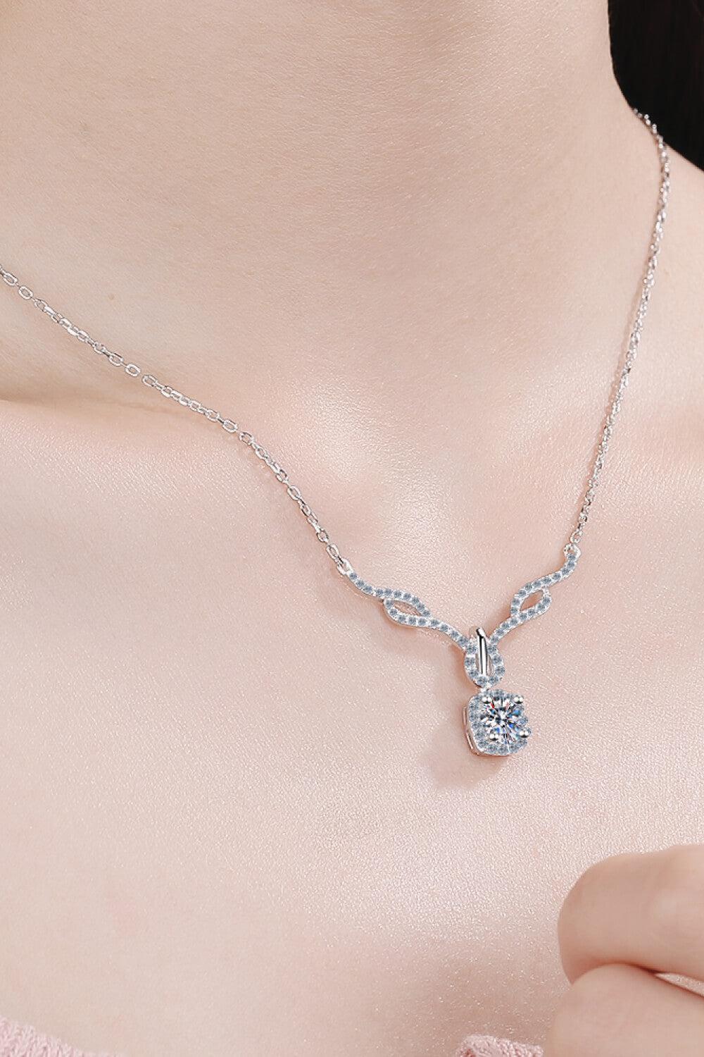 Right On Trend Moissanite Pendant Necklace BLUE ZONE PLANET