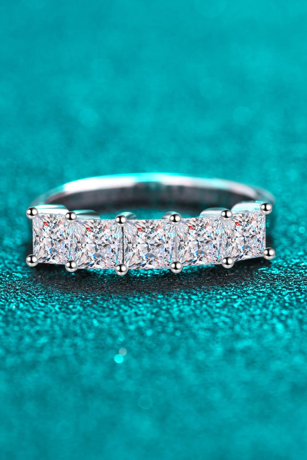 Romantic Surprise 2 Carat Moissanite Rhodium-Plated Ring BLUE ZONE PLANET
