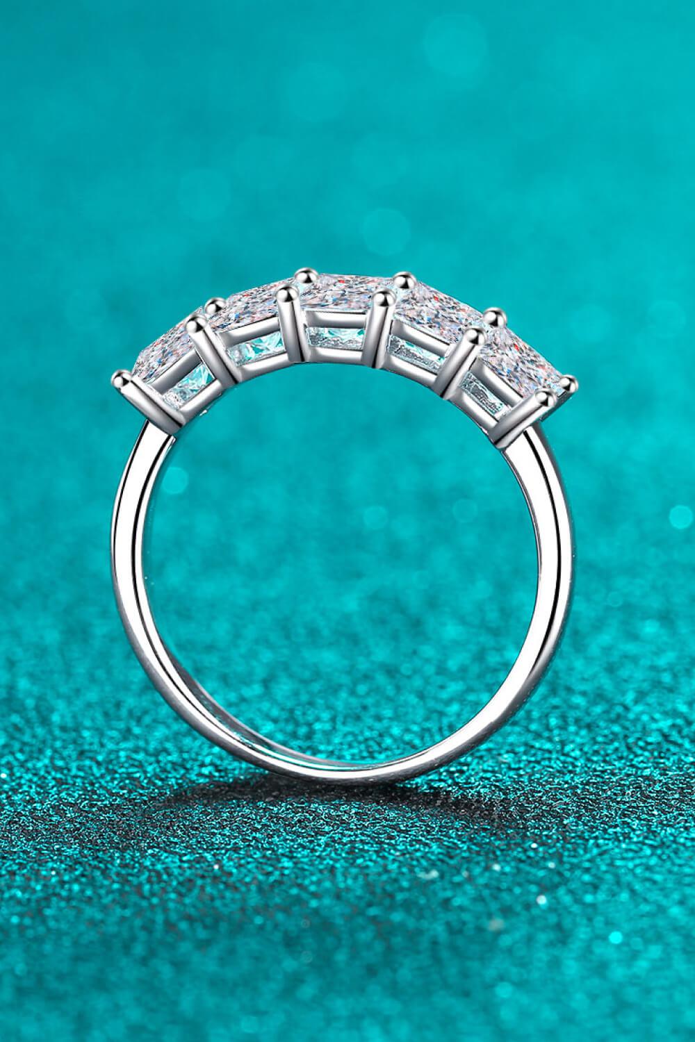 Romantic Surprise 2 Carat Moissanite Rhodium-Plated Ring BLUE ZONE PLANET