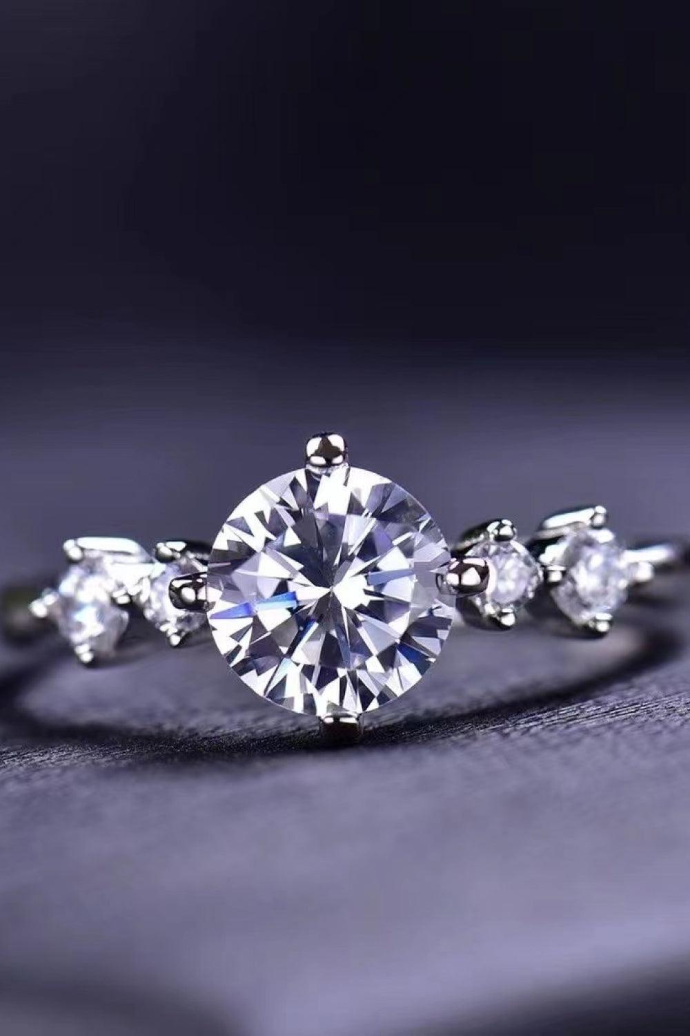 Something To See 1 Carat Moissanite Ring BLUE ZONE PLANET