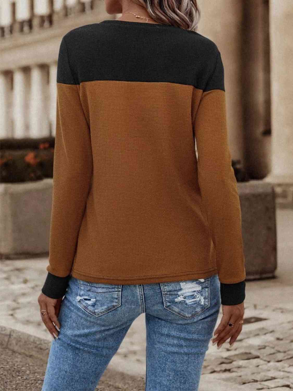 Contrast Buttoned Round Neck Long Sleeve T-Shirt BLUE ZONE PLANET