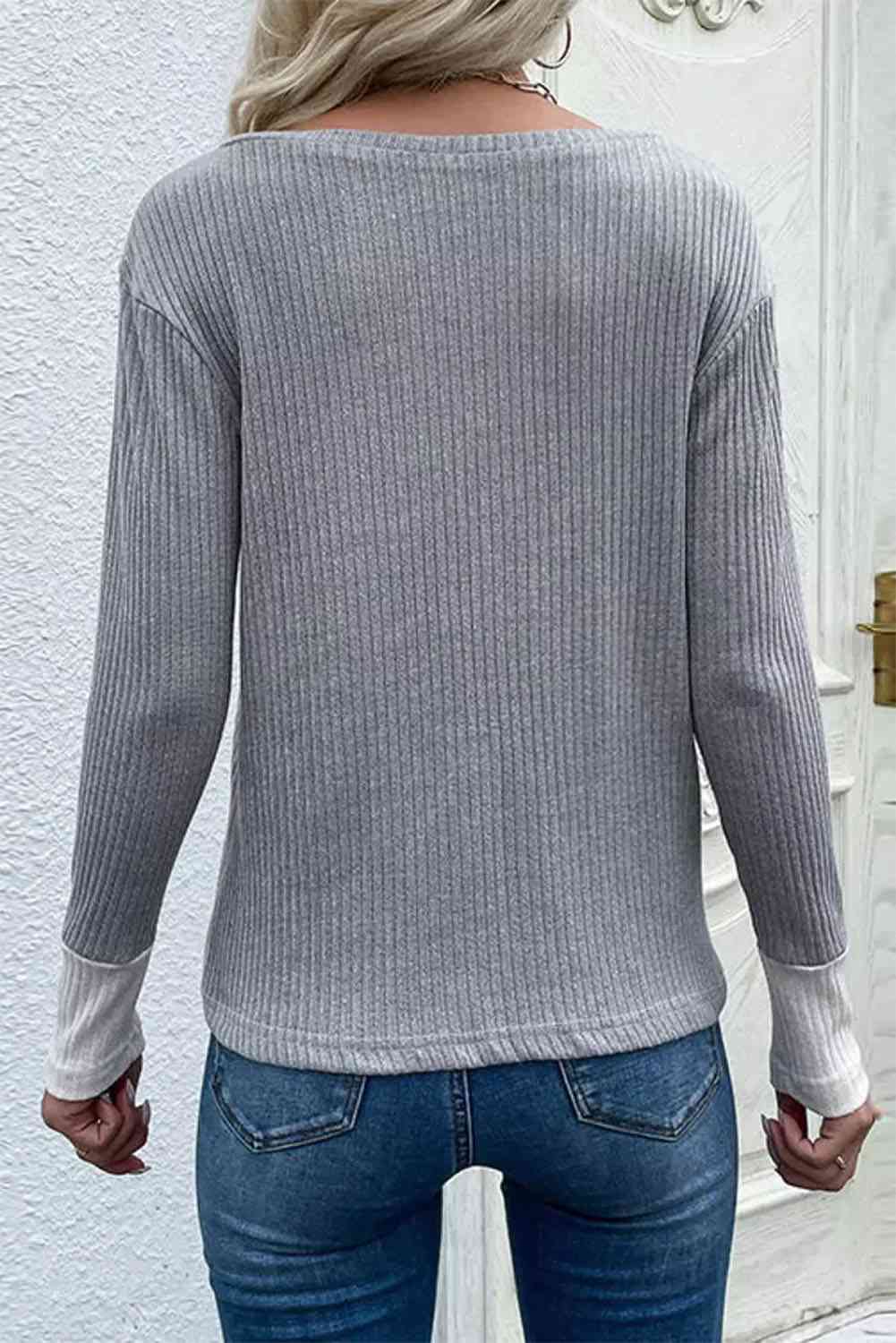 Color Block V-Neck Ribbed Top with Pocket BLUE ZONE PLANET